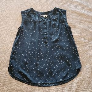 Loft sleeveless M top